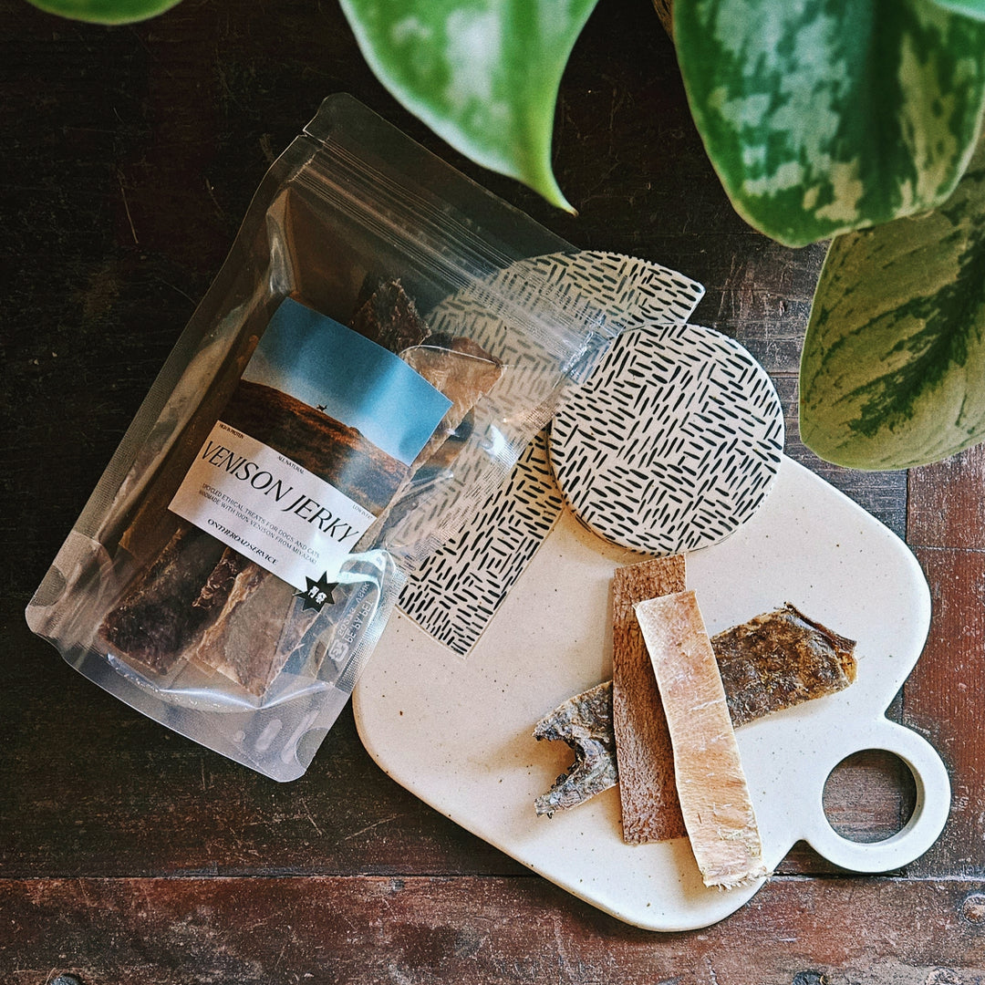 VENISON JERKY FROM MIYAZAKI - 宮崎県綾町の鹿肉100%ジャーキー -