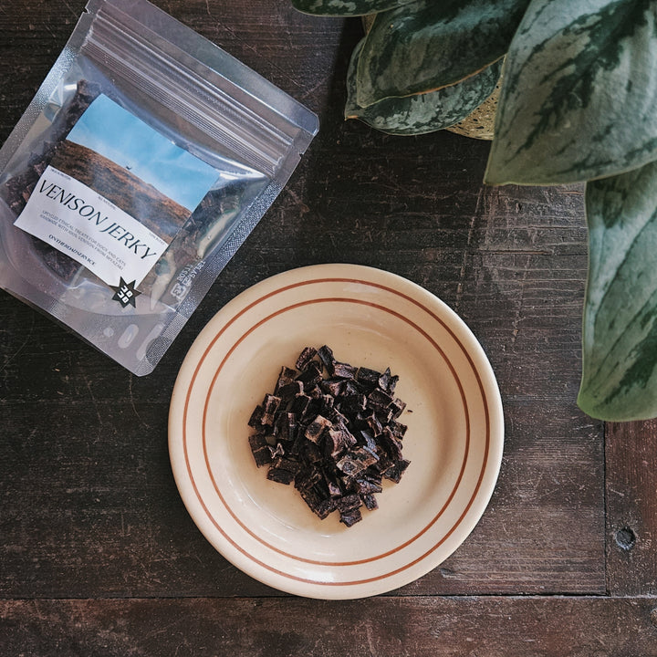 VENISON JERKY FROM MIYAZAKI - 宮崎県綾町の鹿肉100%ジャーキー -