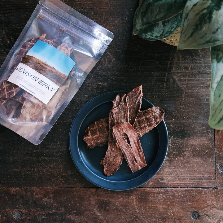 VENISON JERKY FROM MIYAZAKI - 宮崎県綾町の鹿肉100%ジャーキー -